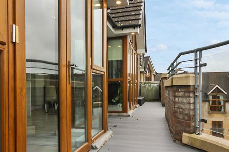 Apt 83, Park Royal, 841c Lisburn Road, Belfast BT9 7GY - Photo 2