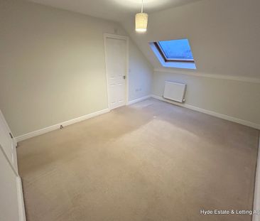 Fernbeck Close, Farnworth, Bolton, BL4 8BR - Photo 6