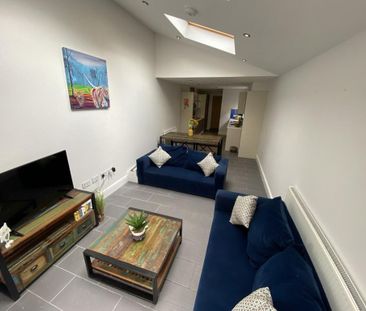 7 bedroom house to rent - Photo 2