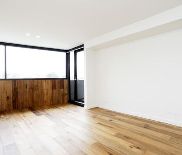 18/1 Davidson Street, South Yarra - Photo 2