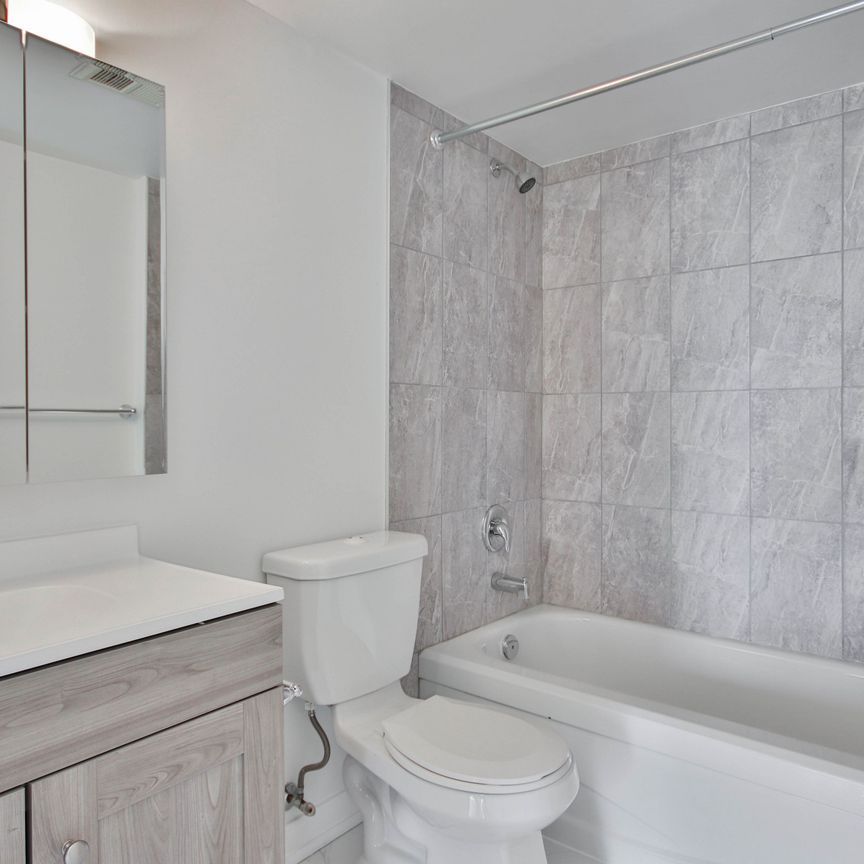 For Lease - 35 Trailwood Drive Unit# 1113, Mississauga, Ontario - Photo 1