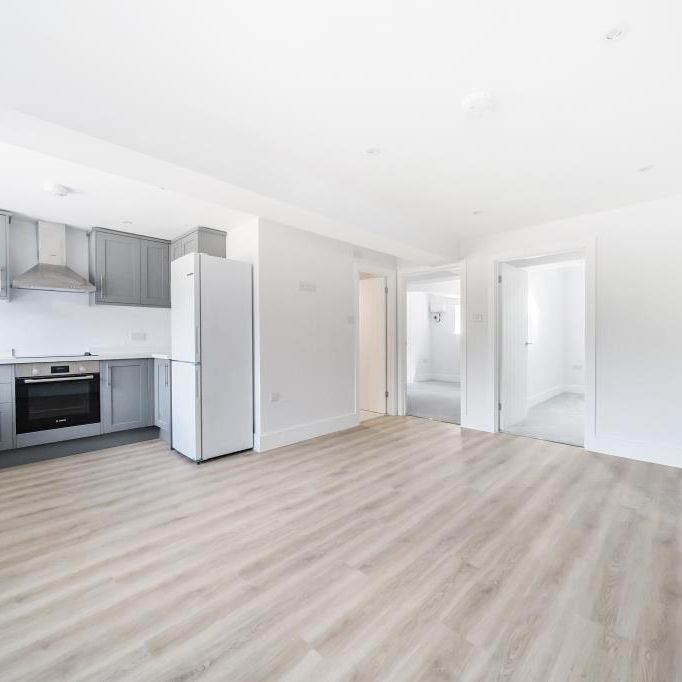 2 bedroom apartment to rent - Photo 1