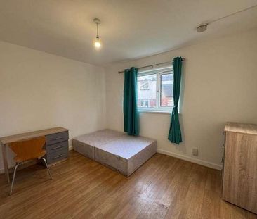 Stanmore Grove, Leeds, LS4 - Photo 3