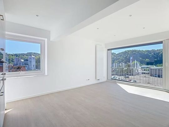 Appartement te huur - Photo 1