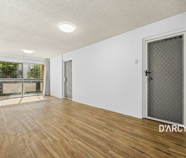 A Gem in the Heart of Ashgrove - Photo 1