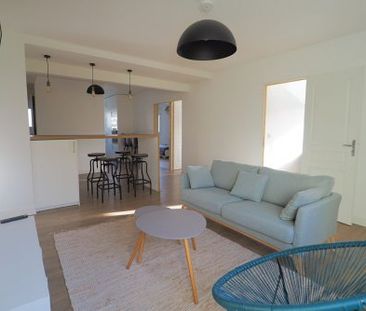 Vois la vie en double avec cette coloc ! - Location Appartement nan... - Photo 6