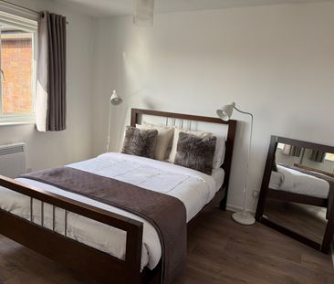 2 Bed Flat, Wimbledon, SW19 - Photo 4