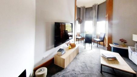 2 bedroom flat to rent - Photo 3