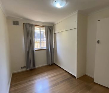 Charming 3-bedroom home - Photo 4