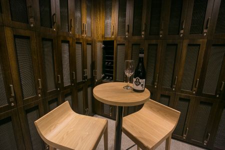 Bounce into Bond! - Photo 3