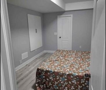 For Lease - 14 Midmorning Road Unit# Bsmt, Brampton, Ontario - Photo 3