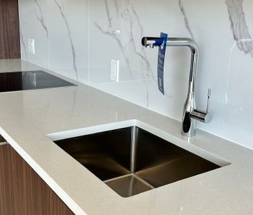 For Lease - 3 Concord Cityplace Way Unit# 5102, Toronto, Ontario - Photo 4