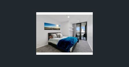 Luxury 2-Bedroom Apartment at Boardwalk Burleigh - Coastal Living in Style - Photo 4