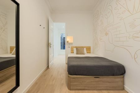 Carrer de Jonqueres, Barcelona, Catalonia 08003 - Photo 5