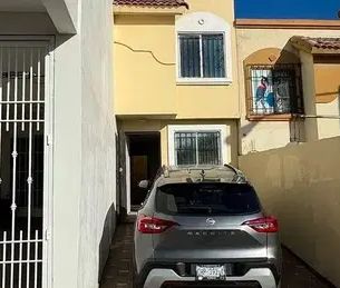 Casa en Calle Roda, Villa Residencial Santa Fe 5ta Sección, Pórtico... - Photo 1