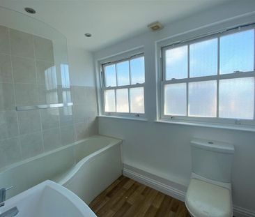3 bedroom maisonette to rent - Photo 5