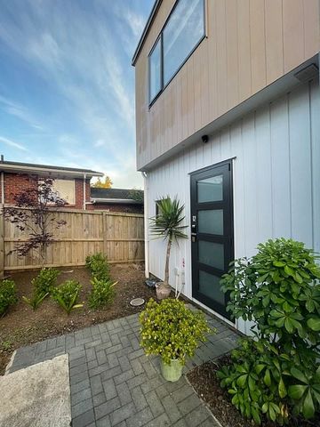 Your ideal rental home in Mount Wellington! - Photo 3