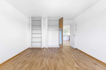 Newly renovated 3.5-room apartment in a central location in Zollikofen - Photo 4