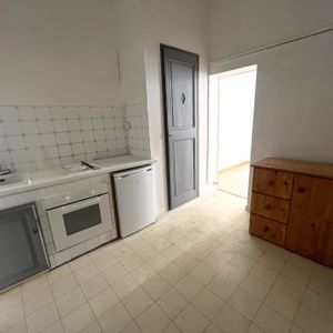 Location Appartement 1 pièce 46m² AIX EN PROVENCE 13100 - Photo 2