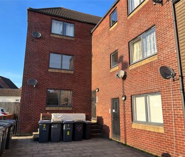2 bedroom apartment to rent - Photo 3