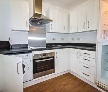 2 bedroom semi-detached house to rent - Photo 4