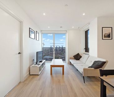 Silverleaf House, 1 Heartwood Boulevard, W3 6YZ - Photo 2