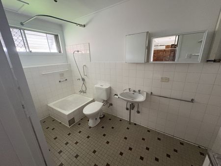 7/17-19 Safari Street, Chermside QLD 4032 - Apartment For Rent | Domain - Photo 4