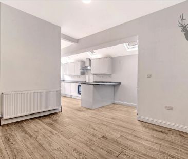 2 Bedroom Flat - Garden - Photo 2