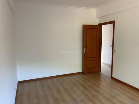 Apartamento T2 na Sobreda - Photo 2