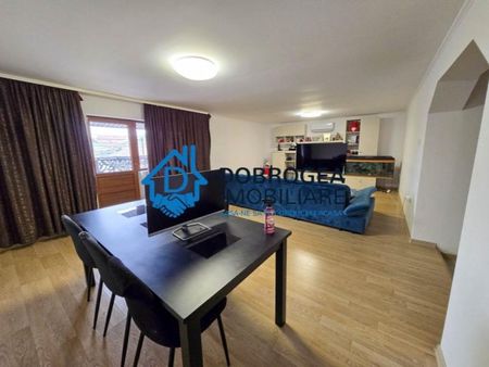 APARTAMENT 4 CAMERE - SUPRAFATA 180 MP+TERASA 30 MP - Photo 4