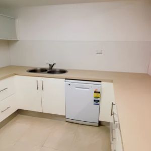 1-35 Pine Street, Sydney - Photo 2