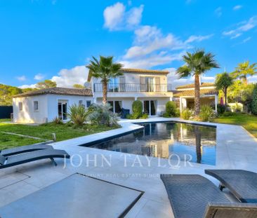 Maison à louer Mougins, Cote d'Azur, France7 500 EUR / Mois - Photo 6