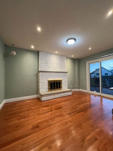 For Lease - 2200 Sixth Line, Oakville, Ontario - Photo 2