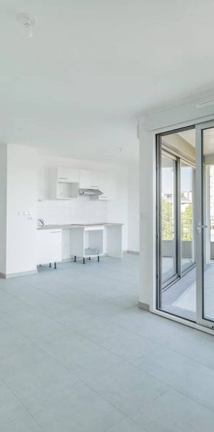 Rental Apartment Bordeaux Saint-Jean - Photo 1