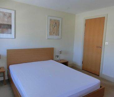 Woodlands, Hayes Point, Sully, Cardiff, CF64 5QF - Photo 3