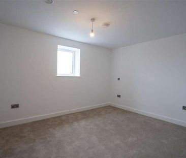 Ariel House, Birmingham, B26 - Photo 4