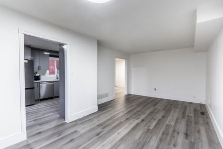 For Lease - 78 Hinchley Wood Grove, Brampton, Ontario - Photo 4