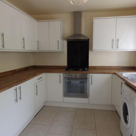 1 bedroom in a house share to rent - Photo 3