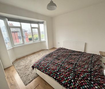 2 bedroom semi-detached house to rent - Photo 5