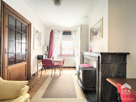 Gemeubileerde studio te huur in Brussel. - Photo 2