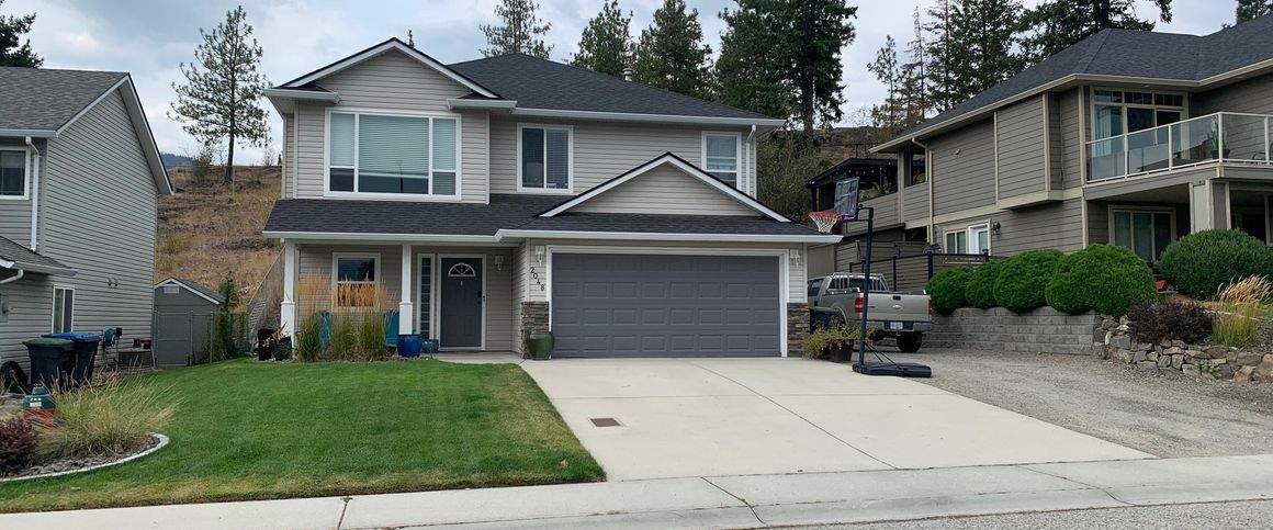 3 bed and den 2 bath home in West Kelowna - Photo 1