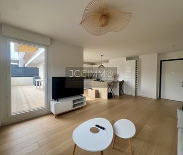 Location Appartement 3 pièces 71m² CUERS 83390 - Photo 3