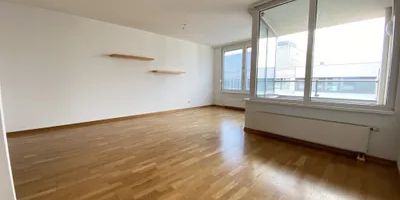 NEUBAUMIETE MIT LOGGIA - NÄHE LASALLESTR. - AB DEZ. 2026 - Photo 3