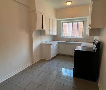 6201 Rue Sherbrooke Ouest apartment — Montréal, QC (0-Bedroom) - 0 ... - Photo 2