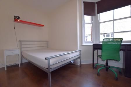 5 Bed Student House - 49 Tunstall Road, UKC - Photo 4