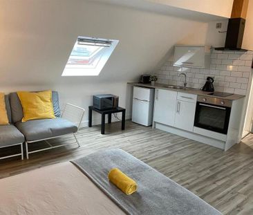 Studio to rent - Photo 4