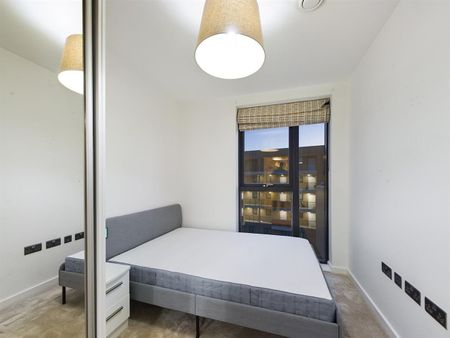 2 Bed Flat, Bugle House, SE10 - Photo 4