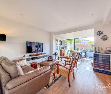 3 bedroom detached bungalow to rent - Photo 1