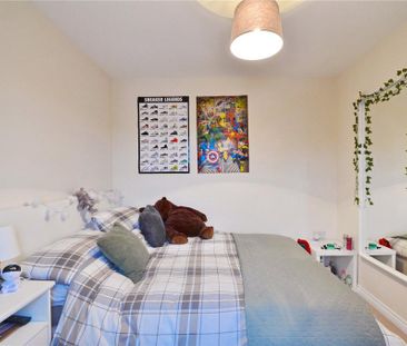 3 bedroom semi-detached house to rent - Photo 6