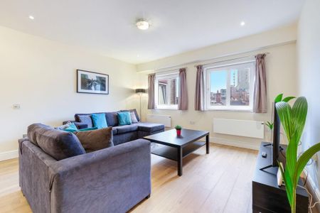 3 bedroom apartment to rent - Photo 2